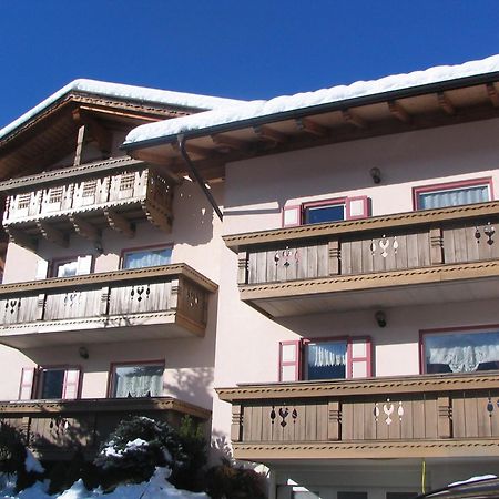 Villa Mirabell Cavalese Ngoại thất bức ảnh
